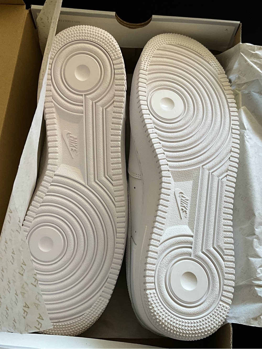 Nike Air Force 1 07’ Mens Size 13 DEADSTOCK